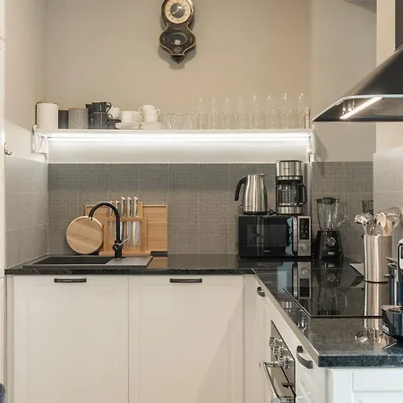 Luxury Peitho Apartment