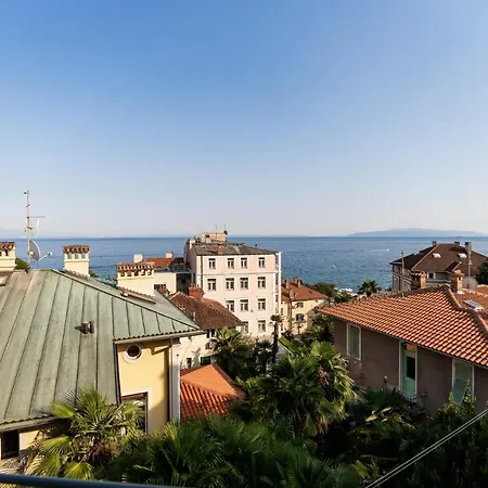 Apartment Luxury Peitho Opatija