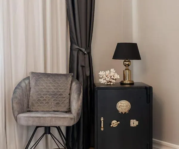 Luxury Peitho Apartman