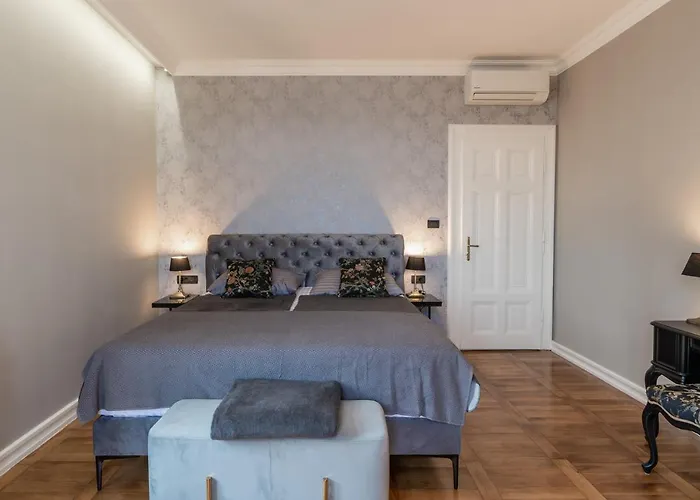 Luxury Peitho Apartman Abbázia