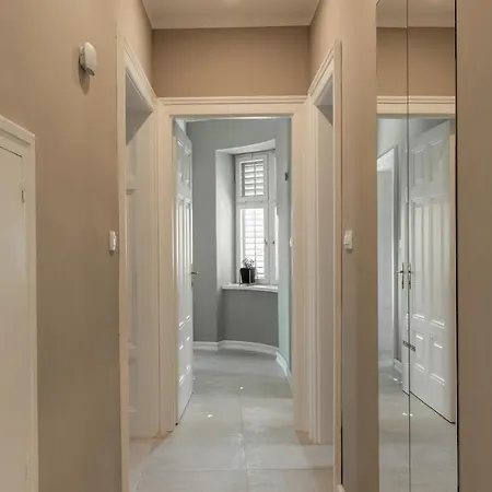 Апартаменти Luxury Peitho *