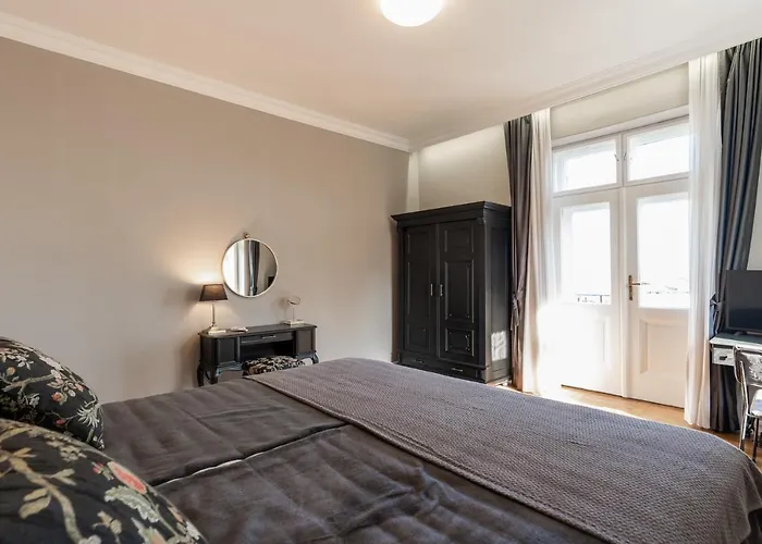 דירה Luxury Peitho אופטיה